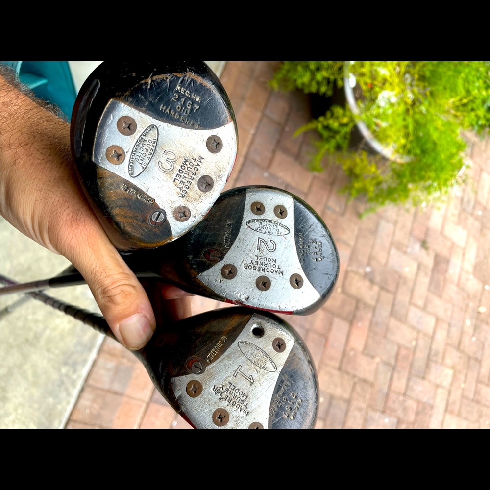 Tommy armour golf woods 3 pc
Right handed